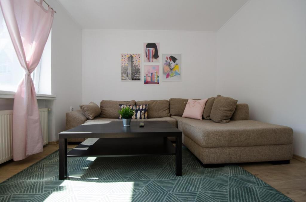 Bright Apartment Near Cismigiu And Old Town Bucareste Exterior foto